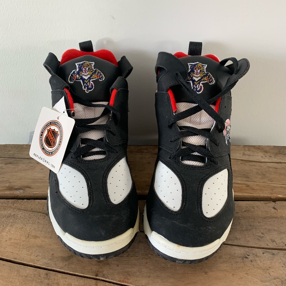 Super Rare Vintage Florida Panthers Youth Shoes